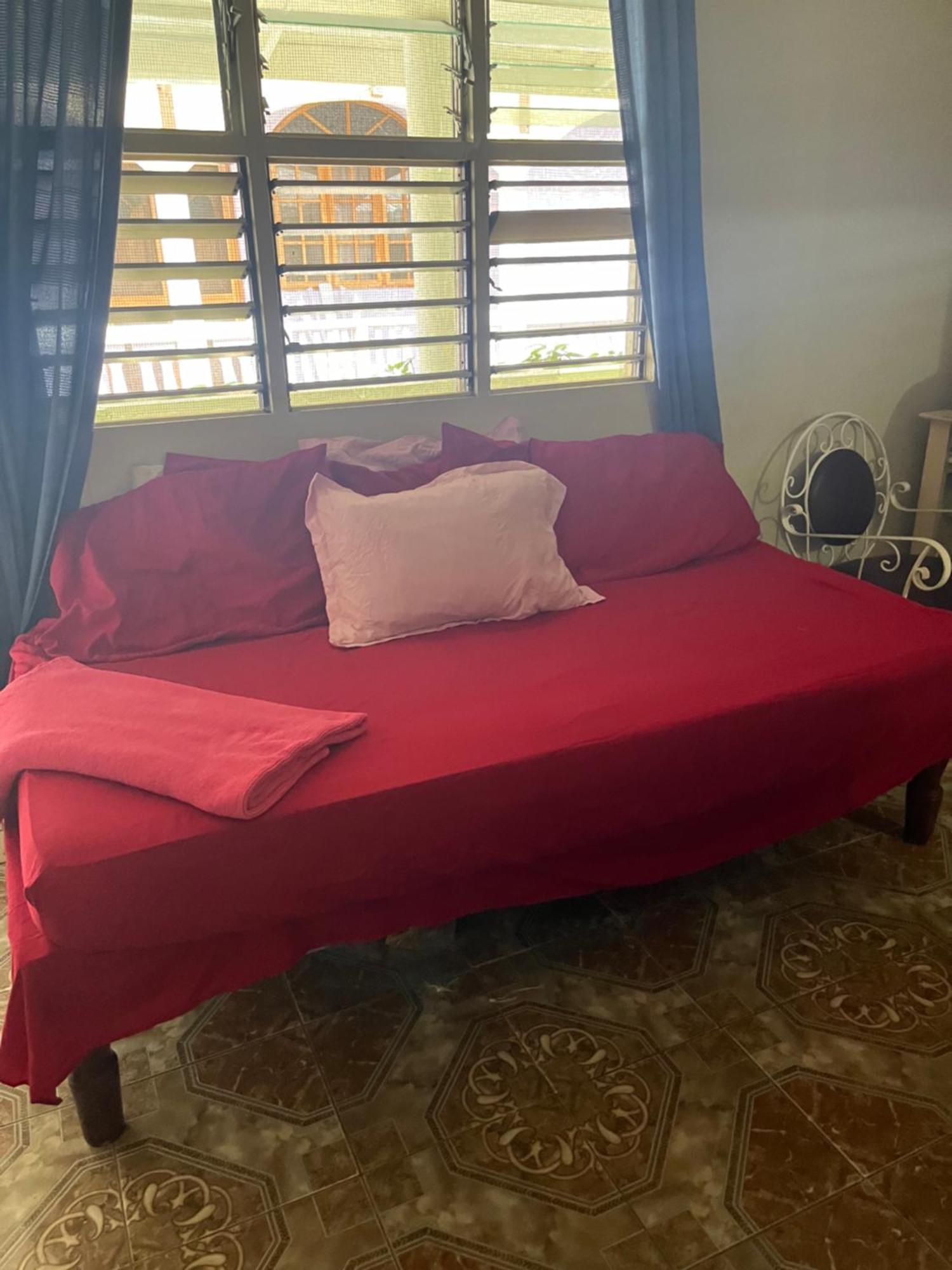 Andre'S Guest House เนกริล ภายนอก รูปภาพ
