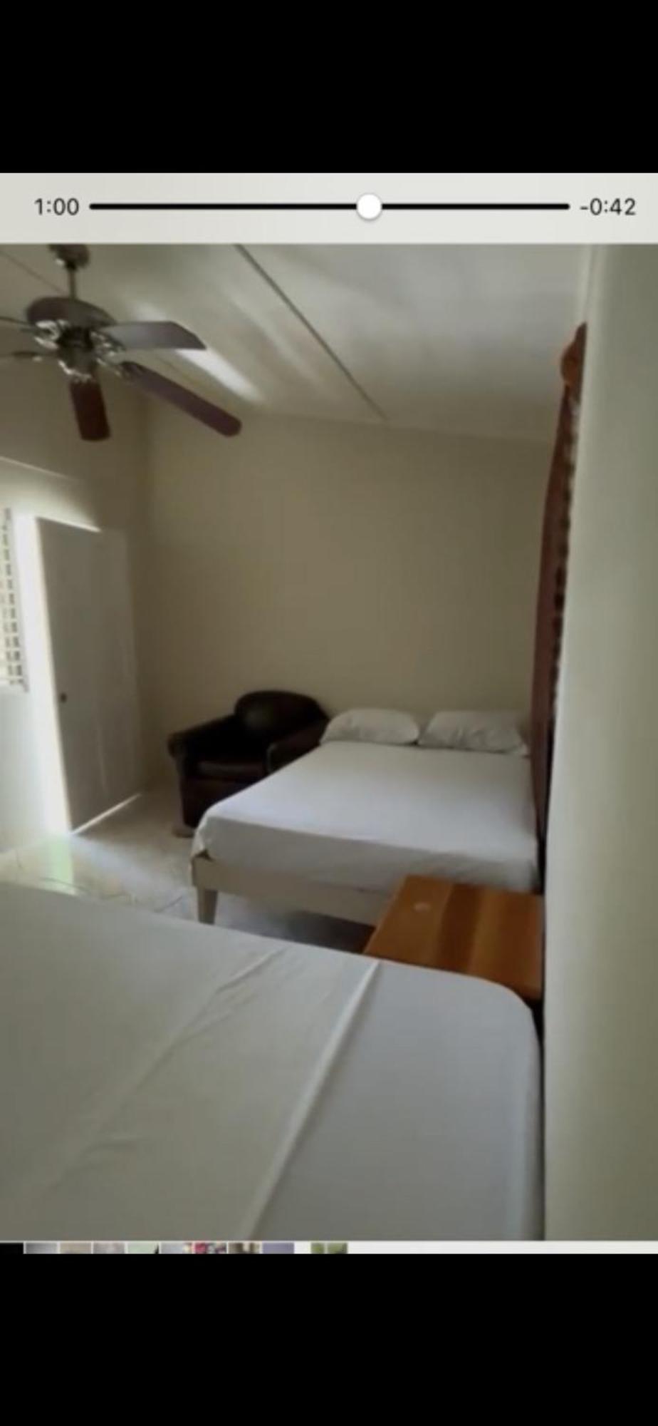 Andre'S Guest House เนกริล ภายนอก รูปภาพ